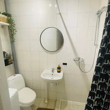 Apartment Vaeikekorter Parnu